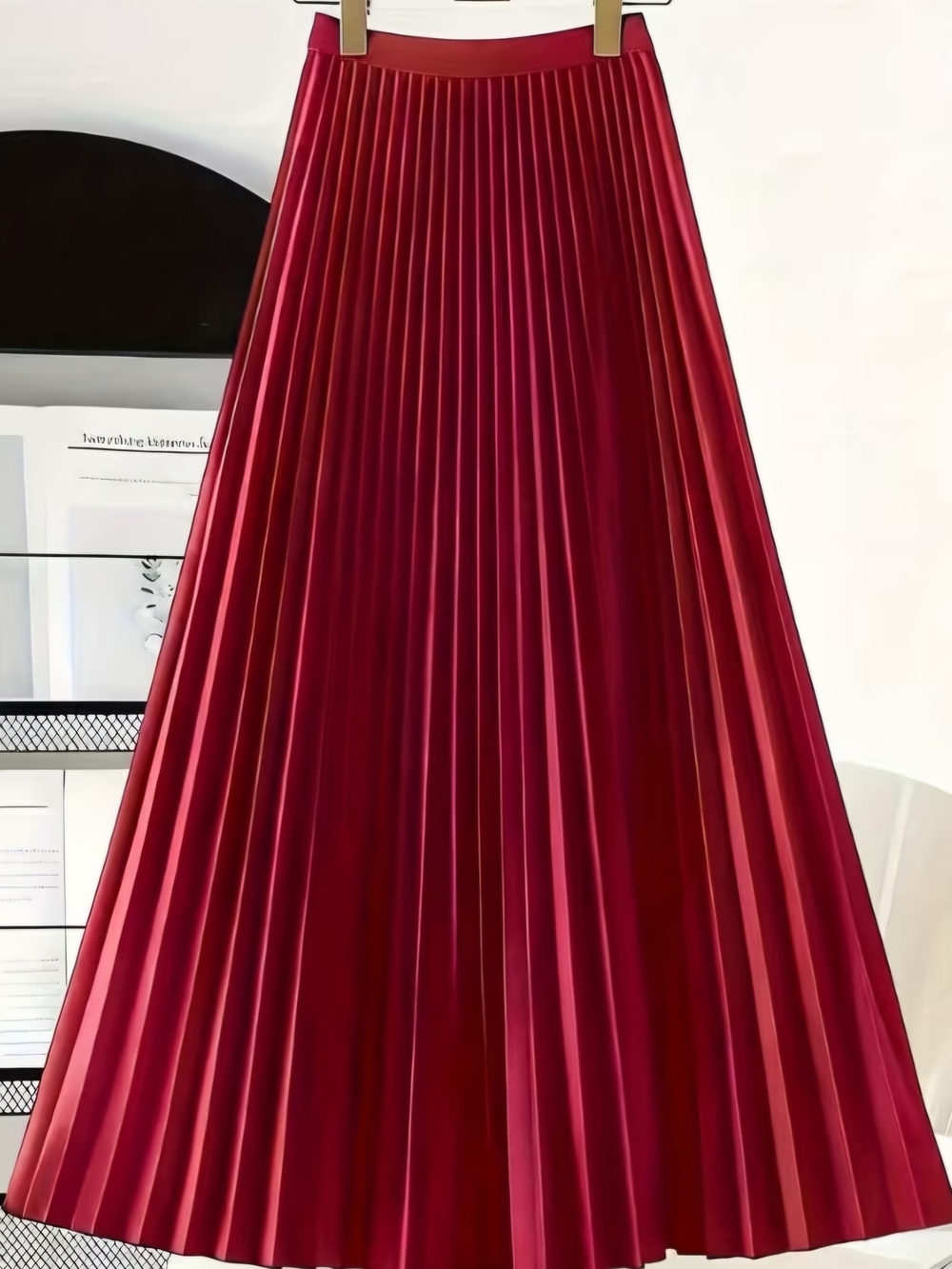Women's Pleated Maxi Skirt in Burgundy -